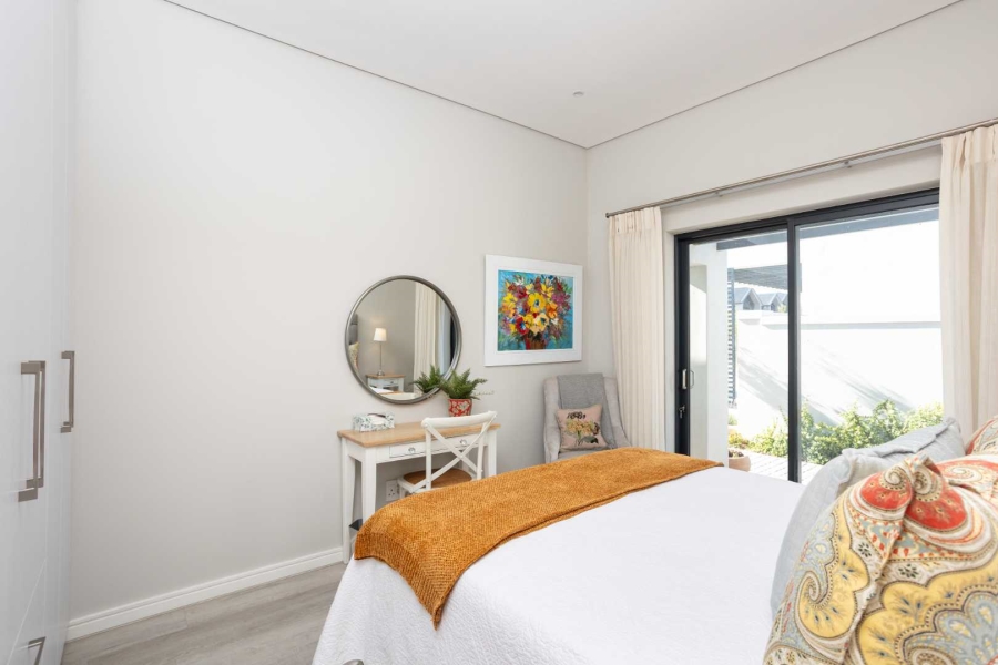 To Let 4 Bedroom Property for Rent in Val De Vie Estate Western Cape